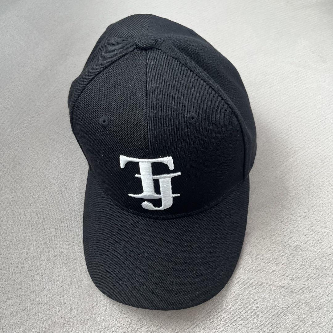 【未使用】Travis Japan Ⅶsual キャップ　帽子　トラジャ Travis Japan 2025 VIIsual キャップ - メルカリ