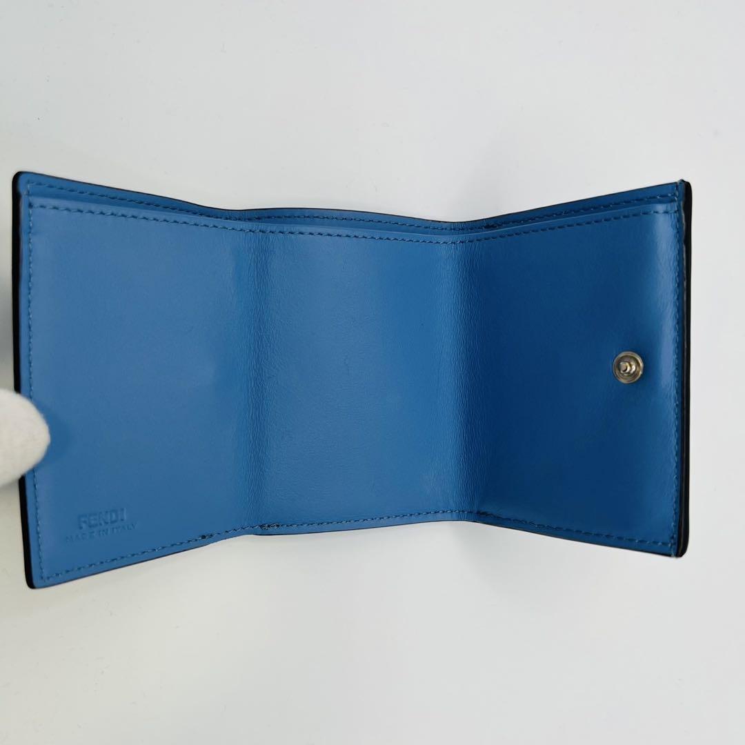 【極美品】FENDI フェンディ 三つ折り財布 コンパクトF バイカラー ズッカ 極美品】FENDI フェンディ 三つ折り財布 コンパクトF バイカラー