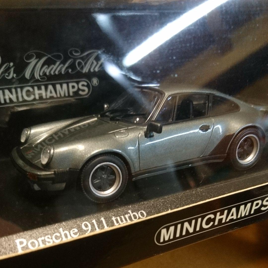 1/43 ミニチャンプス 911Turbo