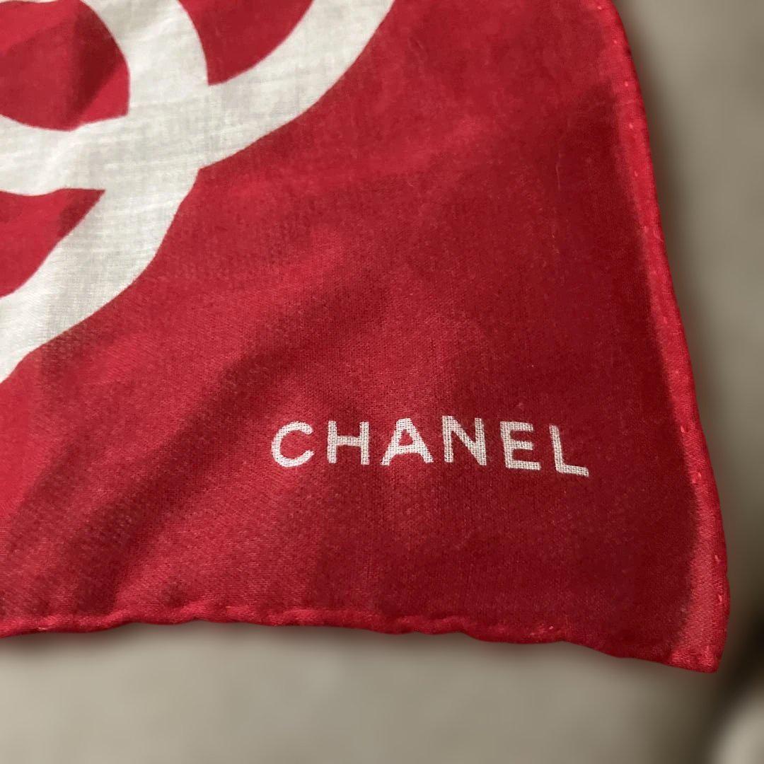 CHANEL ロゴデザイン シルクスカーフ 赤
