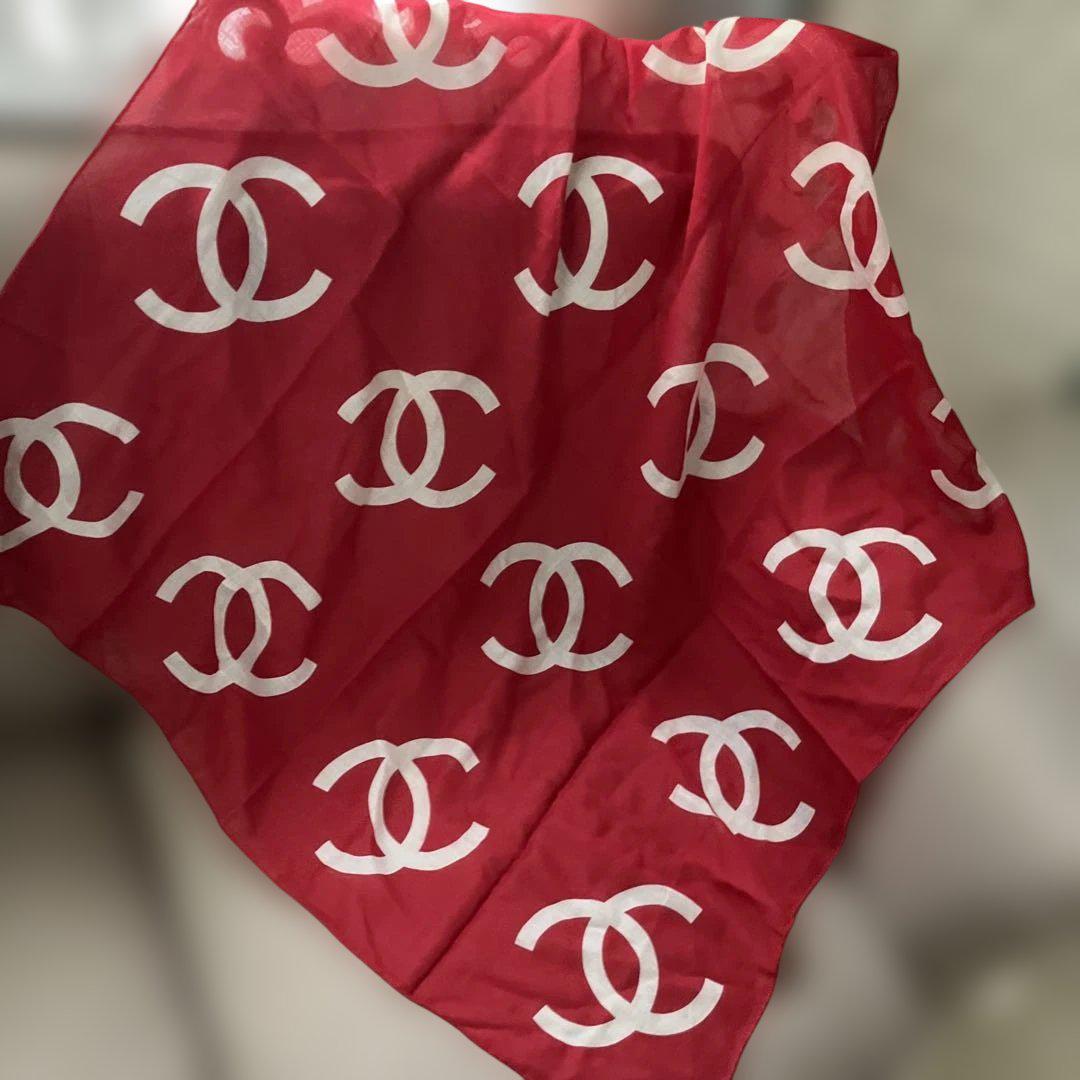 CHANEL ロゴデザイン シルクスカーフ 赤