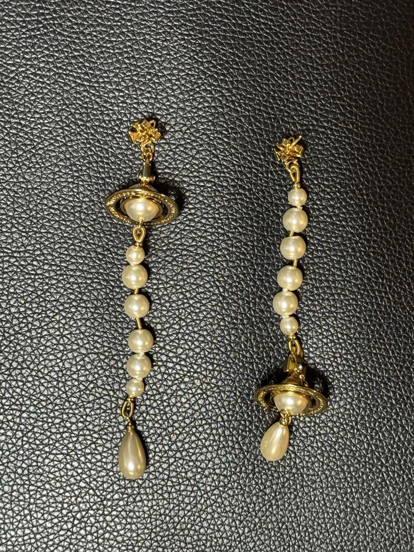 Vivienne Westwood BROKEN PEARL ピアス