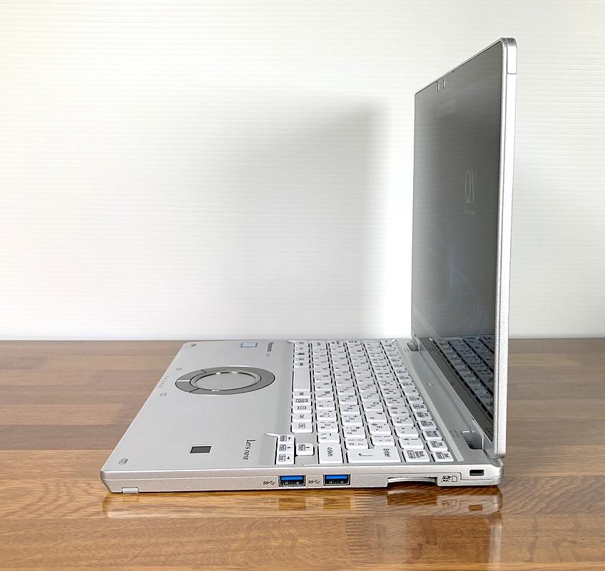 Windowsノート本体 Panasonic Let'snote CF-QV8 i5 8GB 256GB