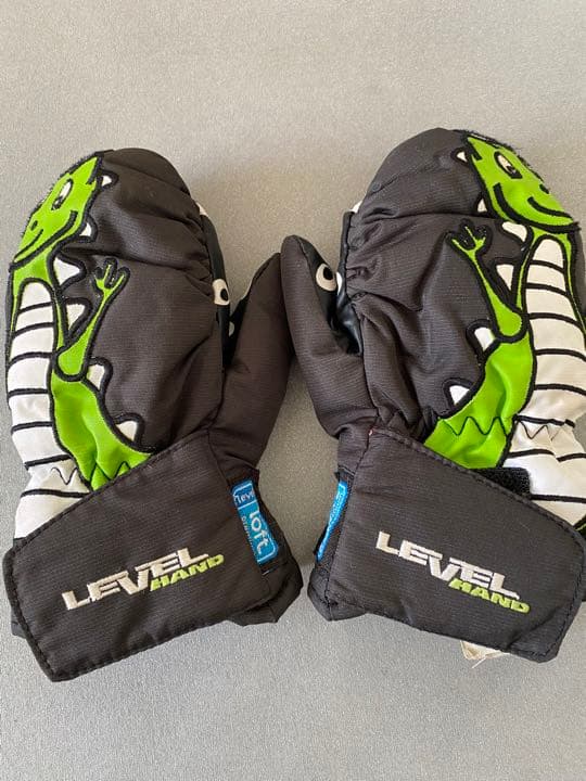 Level レベル グローブ アニマル 怪獣 子供用グローブ サイズ1level レベル サイズ1 怪獣 アニマル 子供用グローブ グローブ