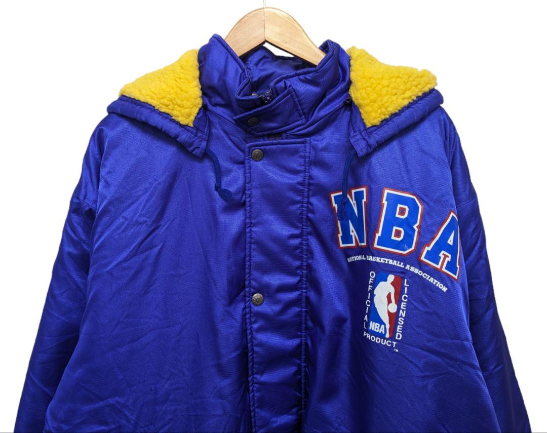 NBA　バスケットボール　レイカーズ　ベンチコート