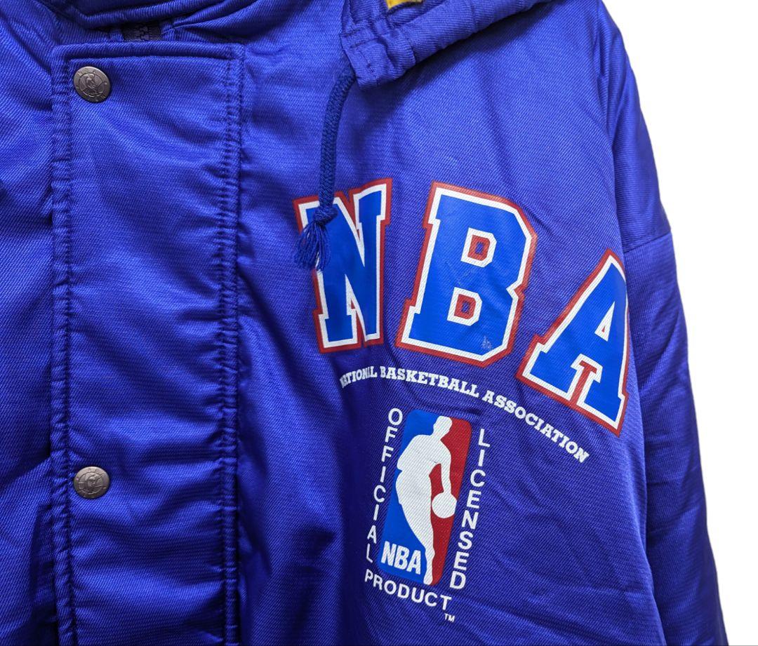 NBA　バスケットボール　レイカーズ　ベンチコート