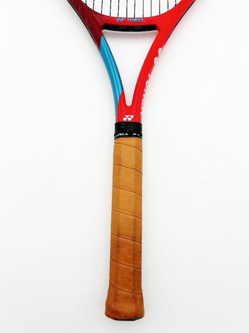 【25％OFF】 VCORE 美品】YONEX 95 ヨネックス グリップ G2 ラケット(硬式用)