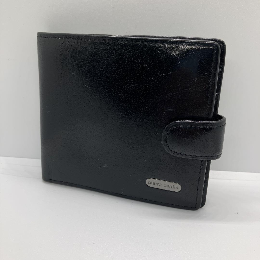 ピエールカルダン 革製 レザーウォレット 二つ折り財布 ロゴプレート カード入れ