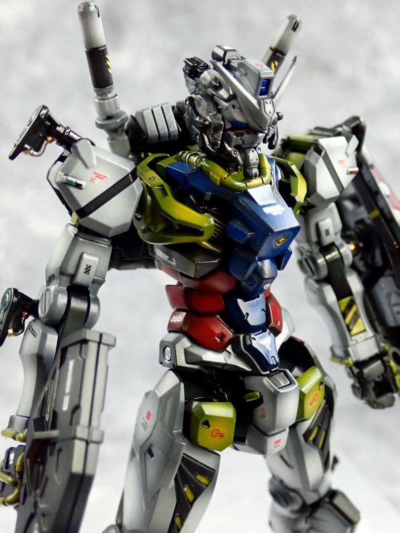 HG ジークアクス 白いガンダム(元は赤いガンダム) ガンプラ 全塗装 完成品