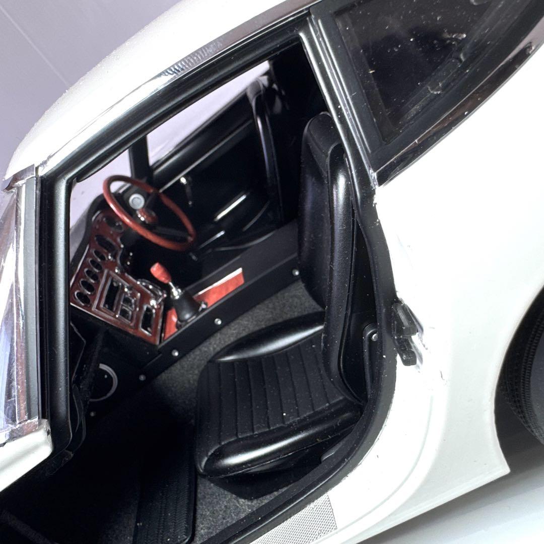 美品】デアゴスティーニ トヨタ 2000GT 1/10スケール完成版