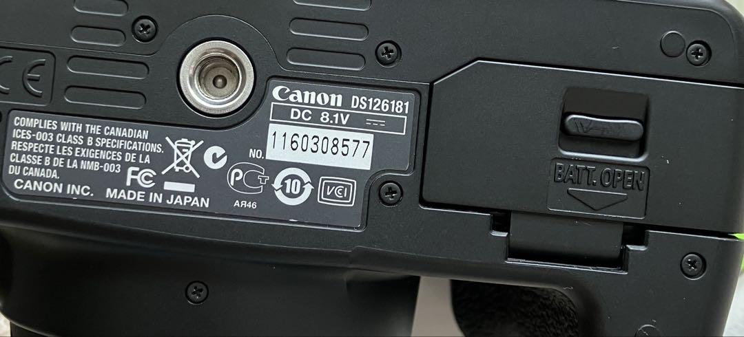 デジタルカメラ Canon EOS kiss X2