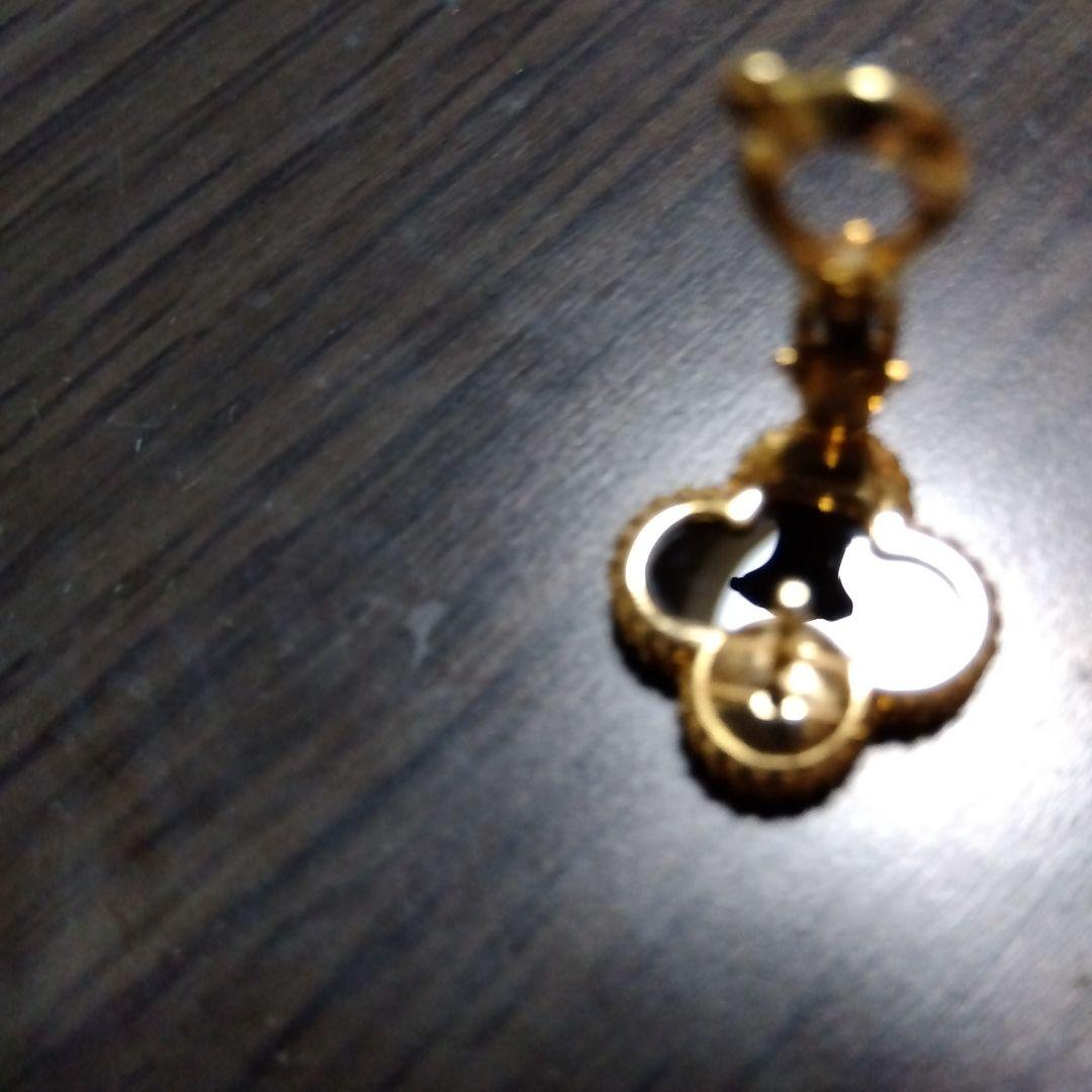 ひさヴァンクリーフ＆アーペルヴィンデージアルハンブラピアス
