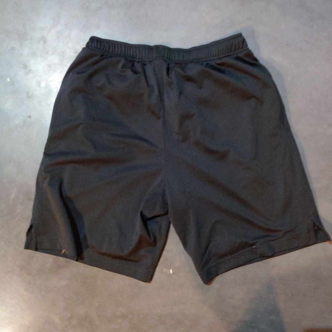 Nike ナイキ　シャツ6枚とハーフパンツセット　XL　L