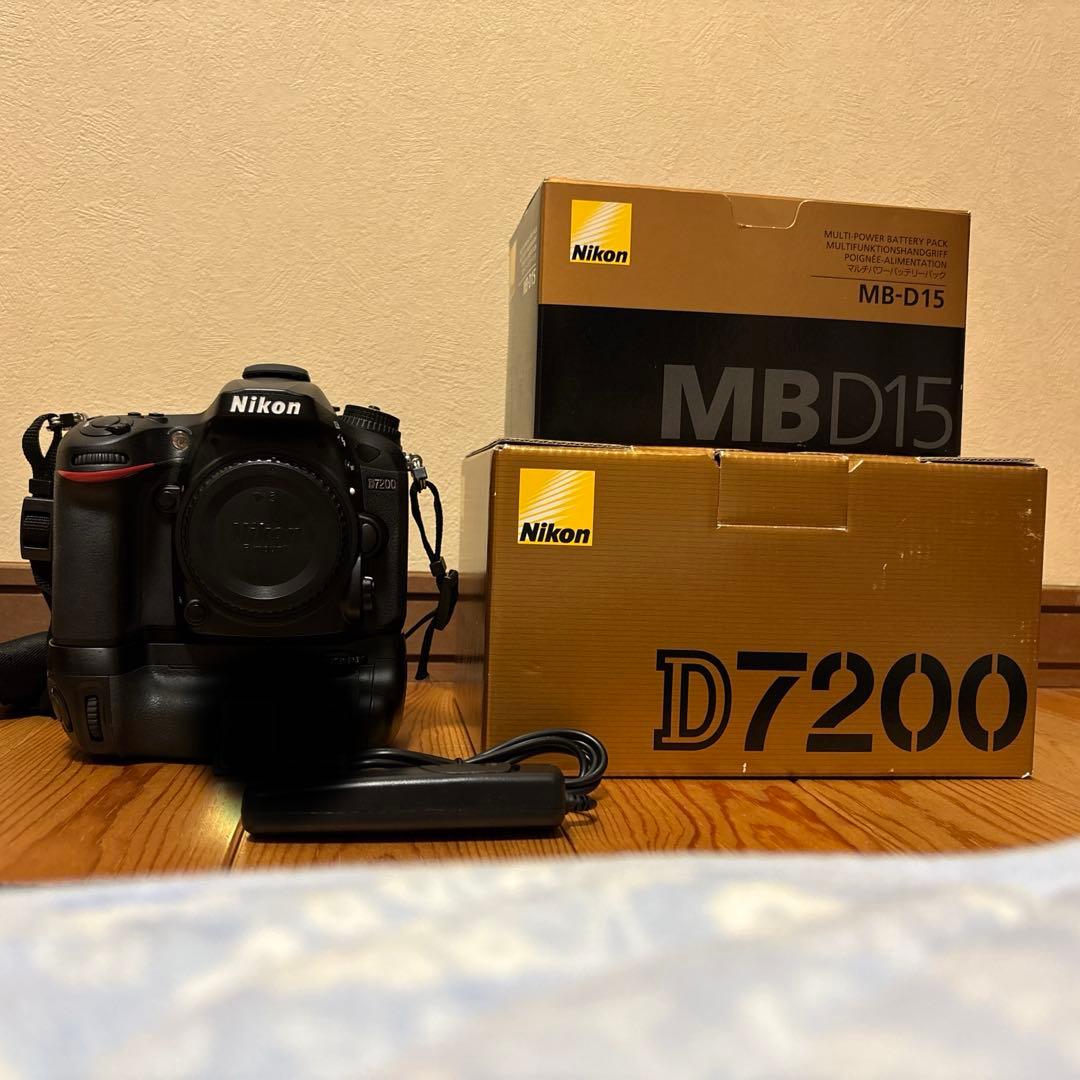 【美品】Nikon D7200 デジタル一眼レフカメラMB-D15、レリーズ付き