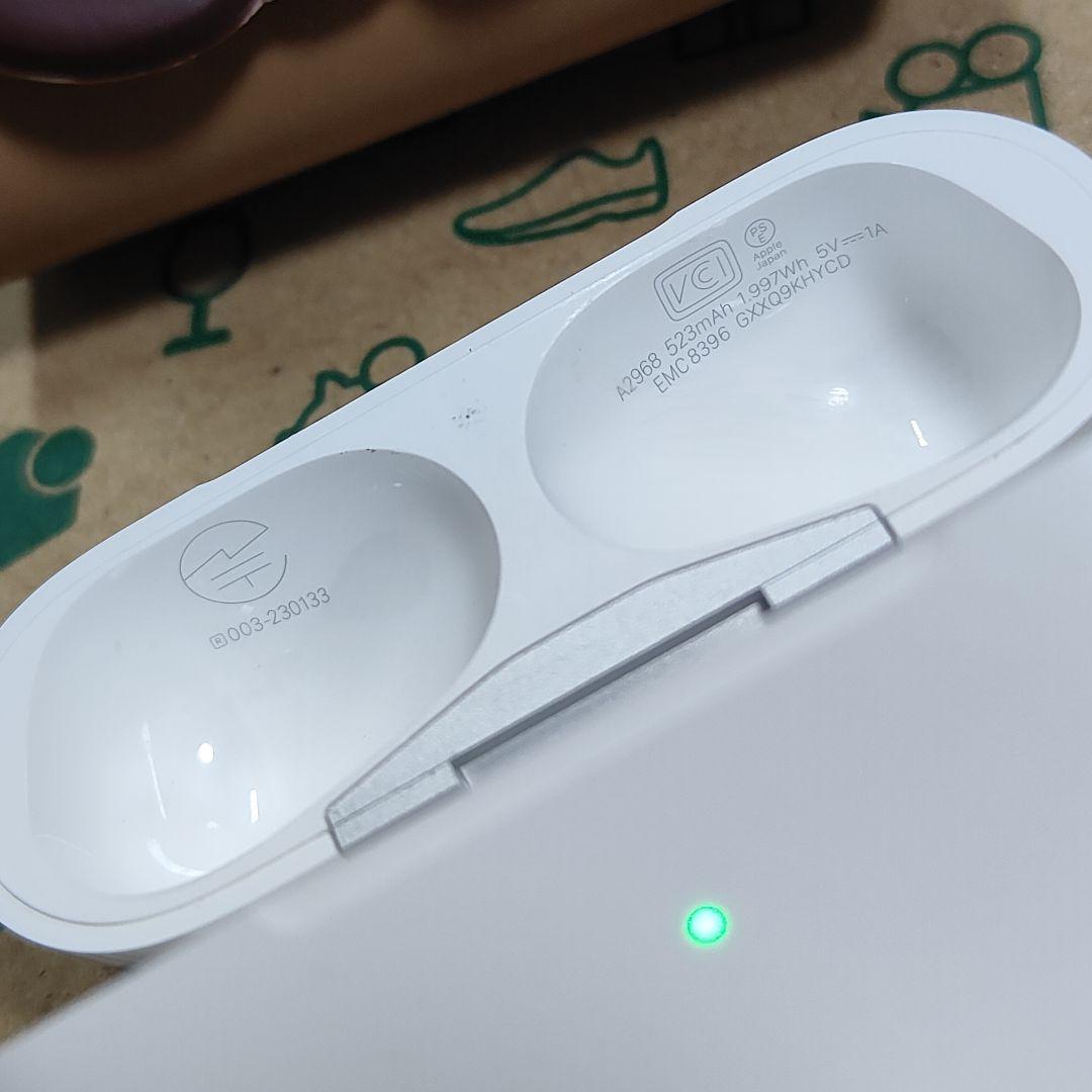 Apple AirPods Pro 2世代 充電ケースのみ 750