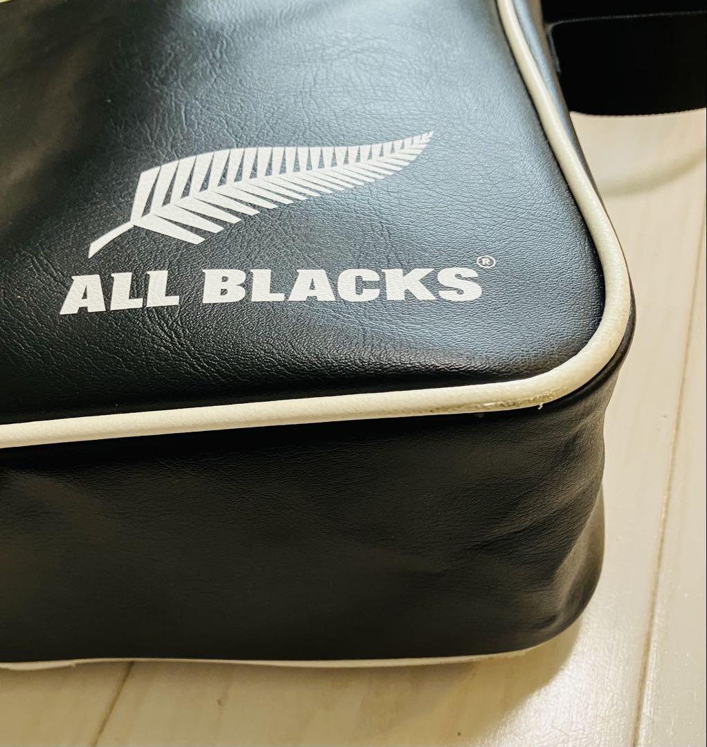 ALL BLACKS ショルダーバッグ　レトロ
