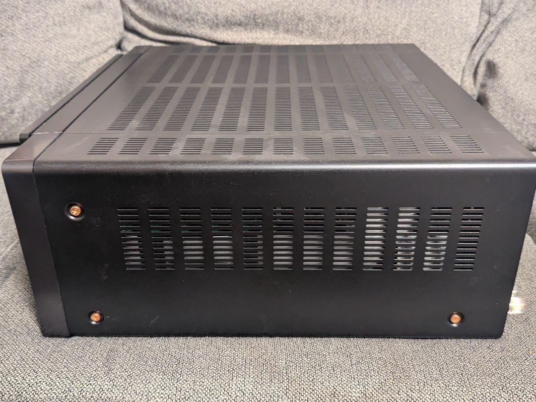 Marantz AVアンプ Cinema30 海外仕様 230V 不具合あり Marantz AVアンプ Cinema30 海外仕様 230V 不具合あり