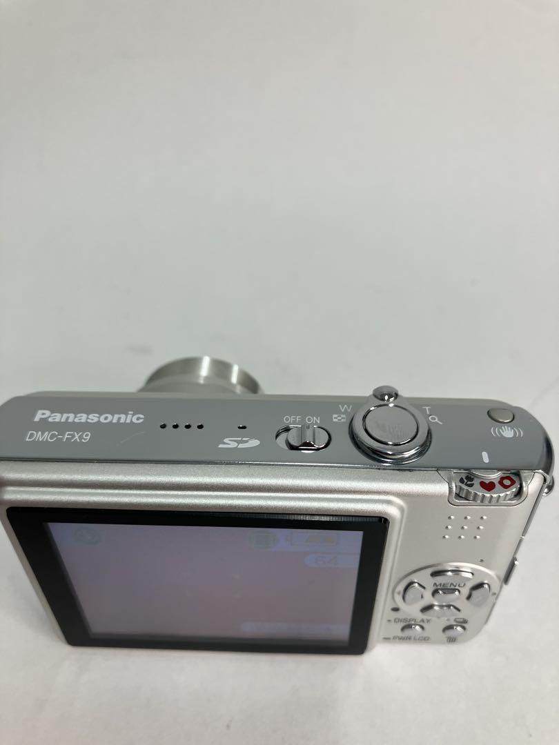 Panasonic LUMIX DMC-FX9 デジタルカメラ シルバー