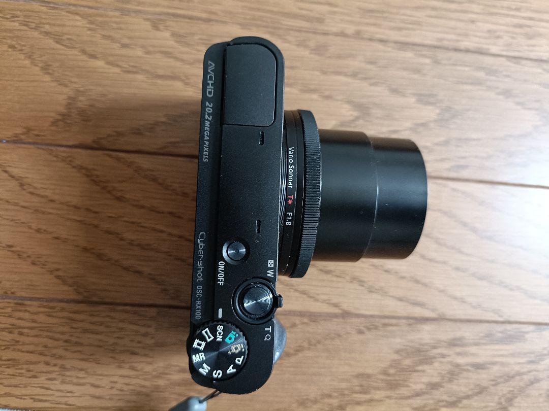 SONY DSC-RX100