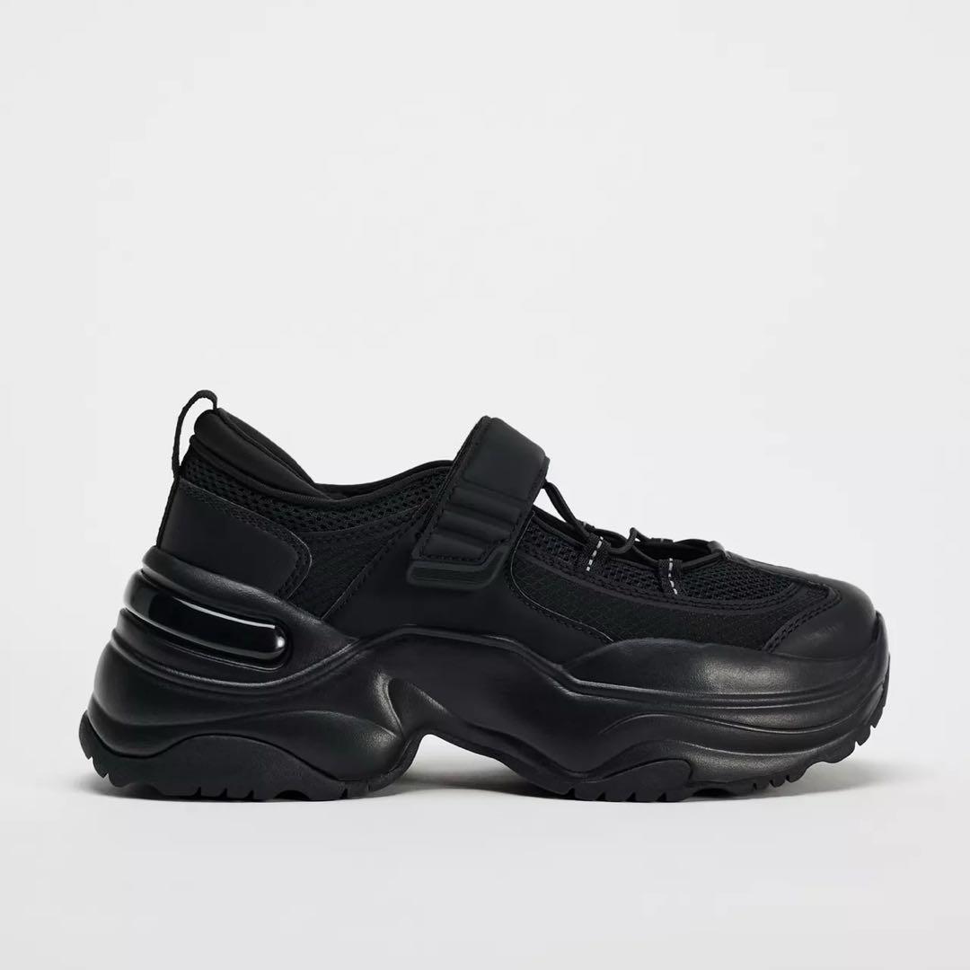 新品　ZARA ザラ　バレエ　フラット　スニーカー