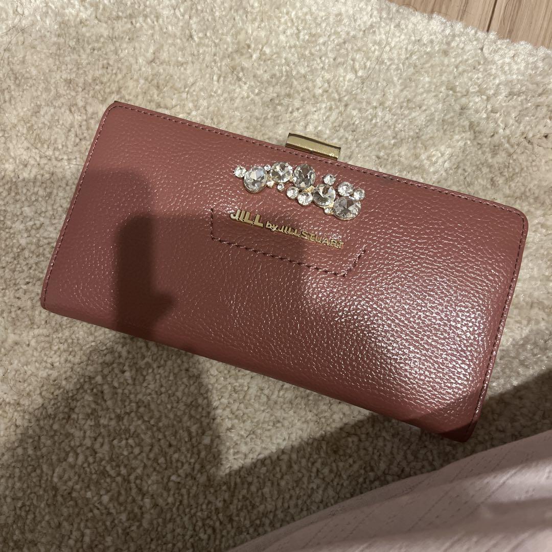 ジルスチュアート長財布