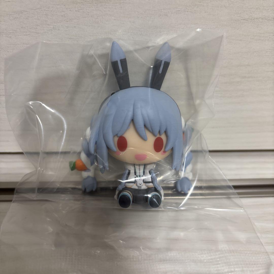 ② 兎田ぺこら　ちょこのっこフィギュア
