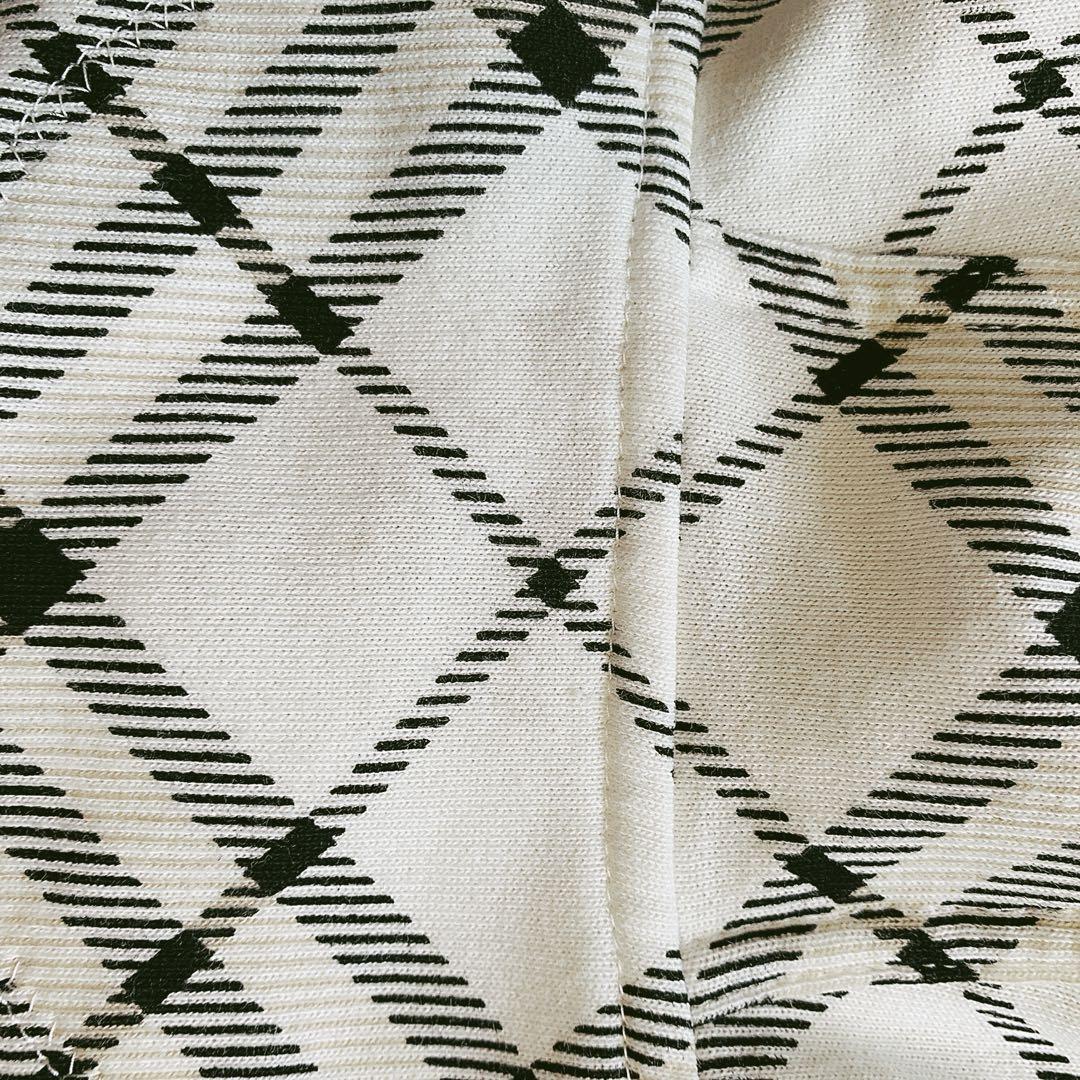 BURBERRY バーバリーブルーレーベル ジップアップパーカー 白