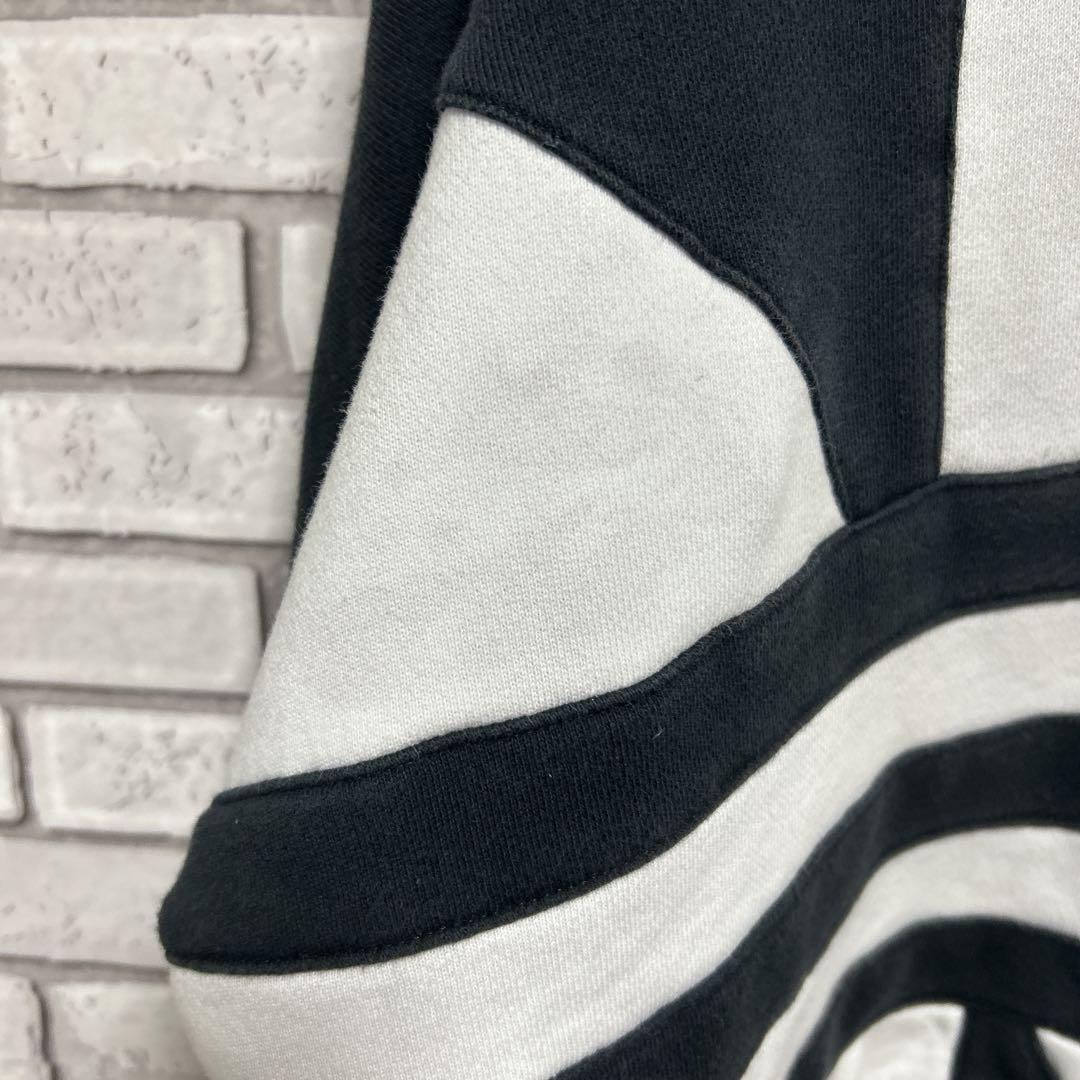 adidas originals☆クロップドパーカー 刺繍ロゴ ブラック XS adidas originals☆クロップドパーカー 刺繍ロゴ ブラック XS