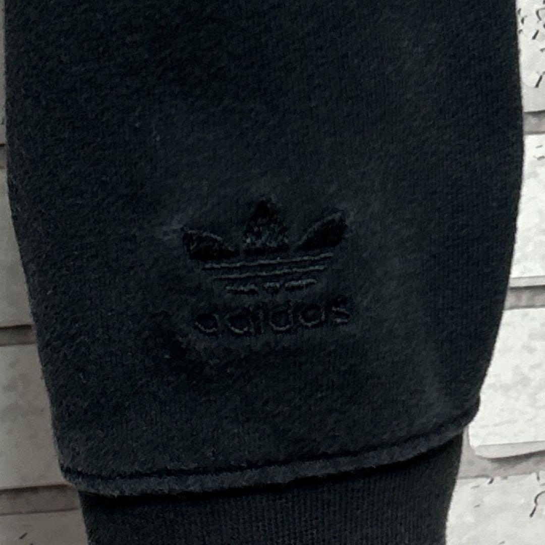 adidas originals☆クロップドパーカー 刺繍ロゴ ブラック XS adidas originals☆クロップドパーカー 刺繍ロゴ ブラック XS
