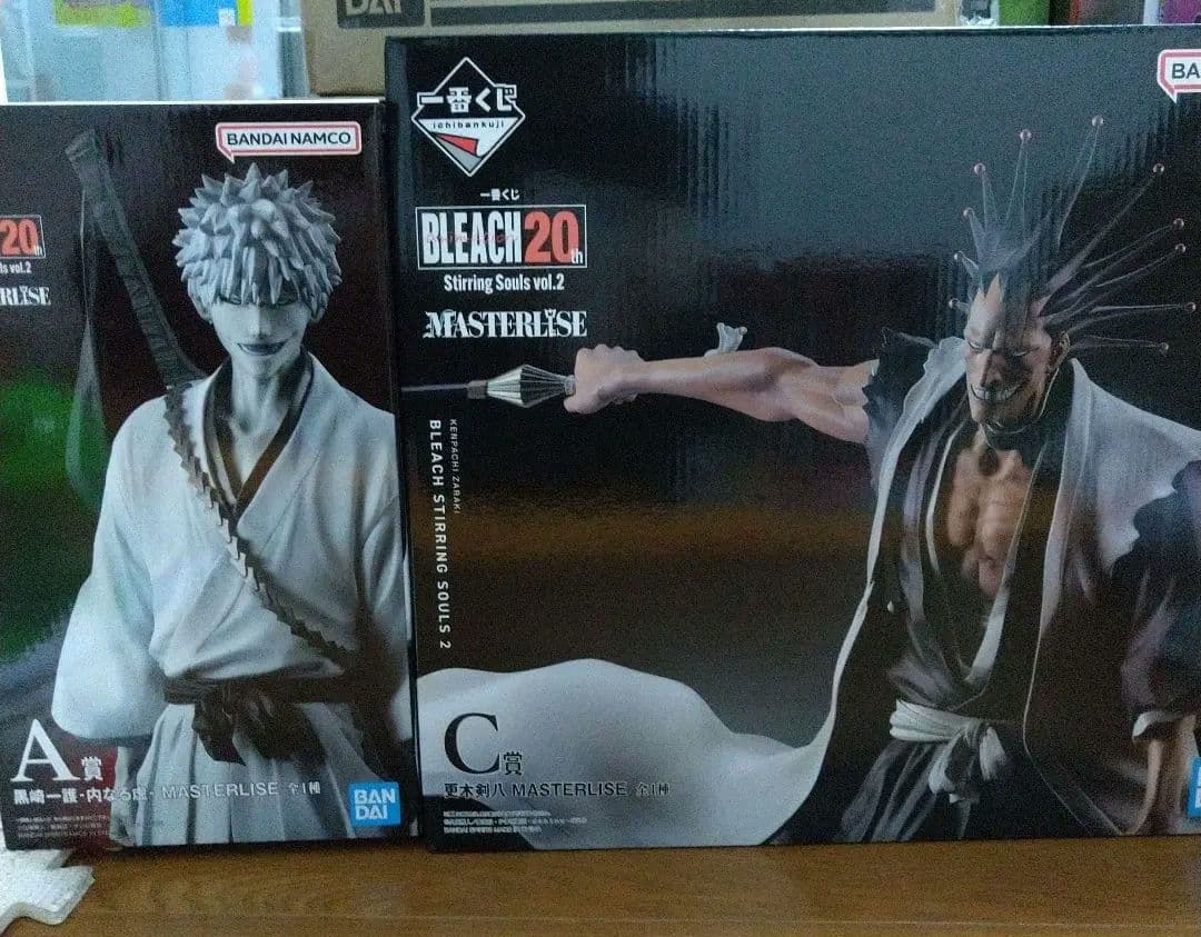 一番くじ BLEACH 白一護 更木剣八 フィギュア