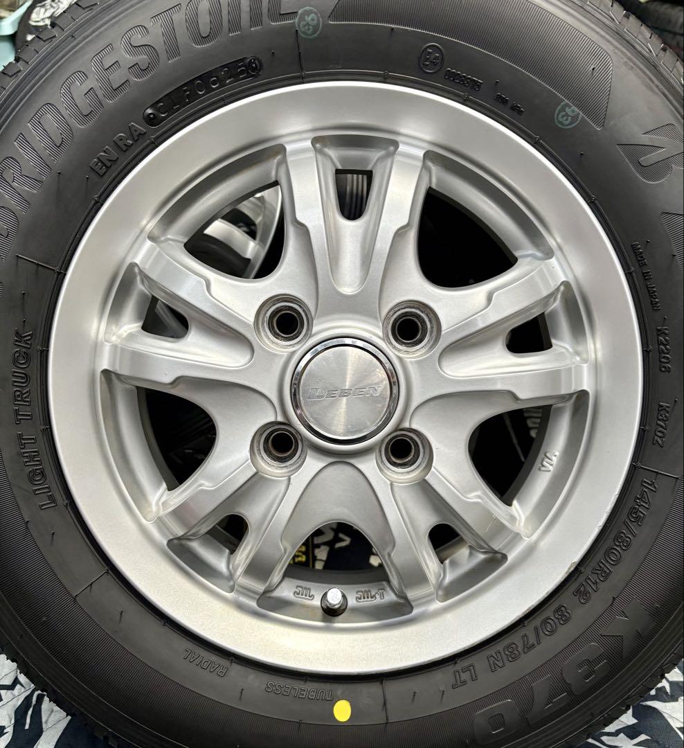 ㉜軽トラ・箱バン用の新品ヨコハマのゴツゴツタイヤと中古
