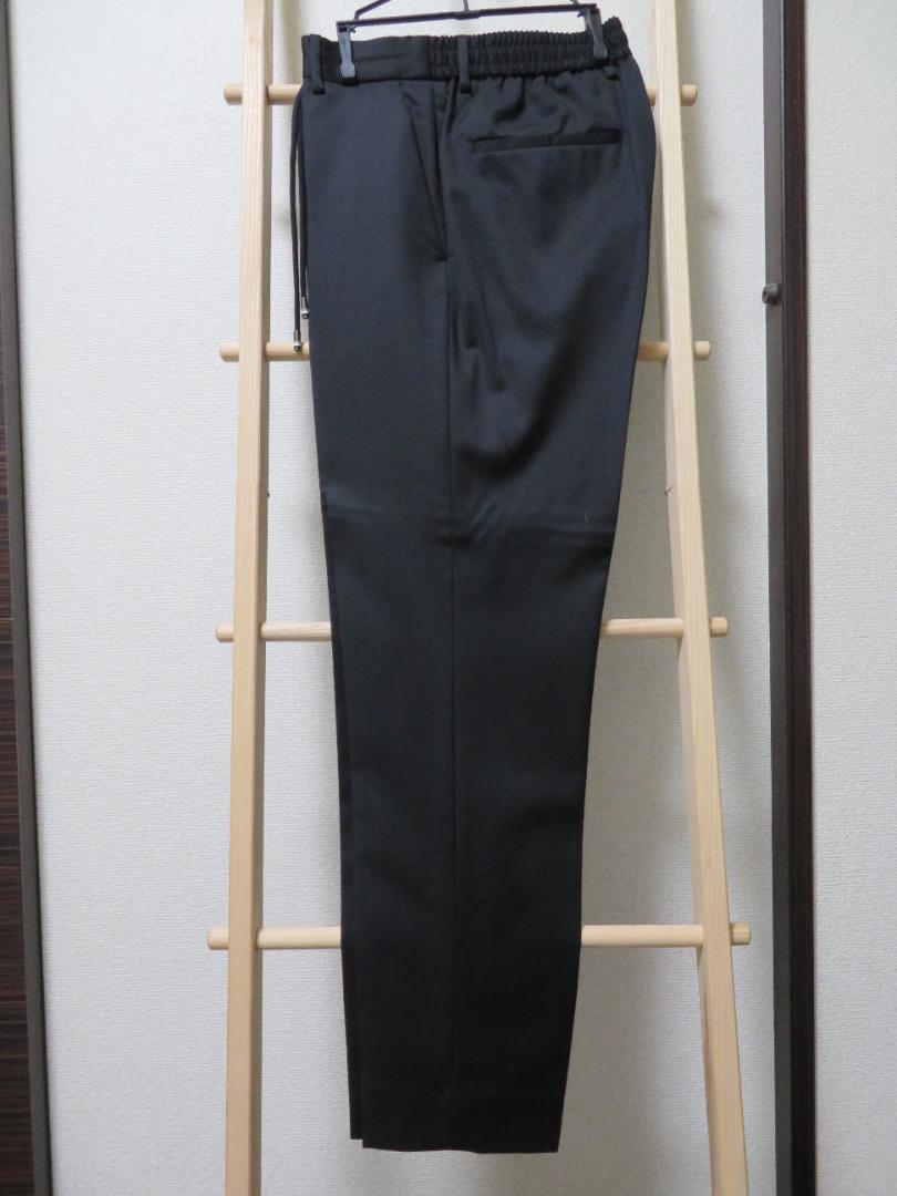 BOSS スリムフィットパンツ バージンウール　ブラック