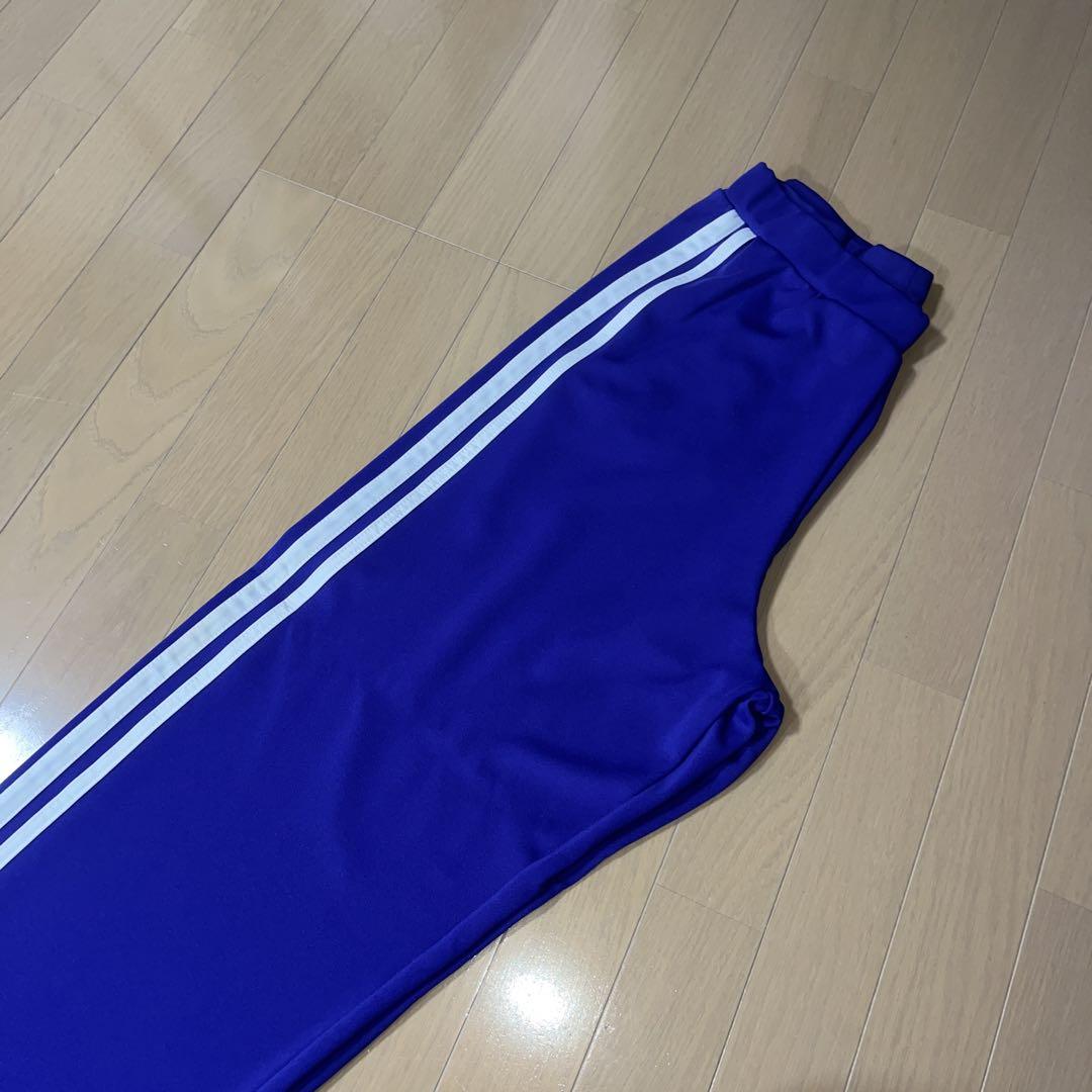 YODAロゴ付き紫ジャージセット 46