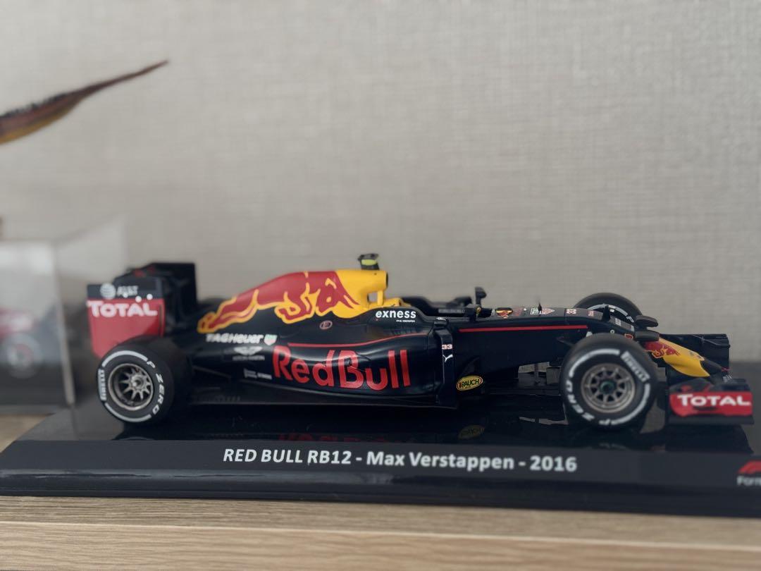 F1 ミニカー レッドブル RB12 & メルセデス W10 プレミアムモデル