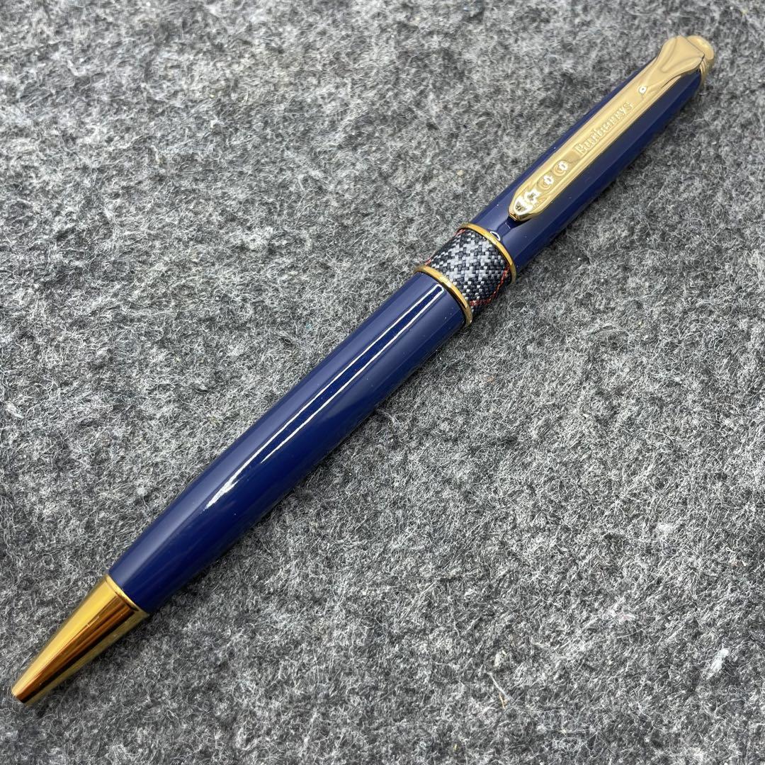 PE856□バーバリー