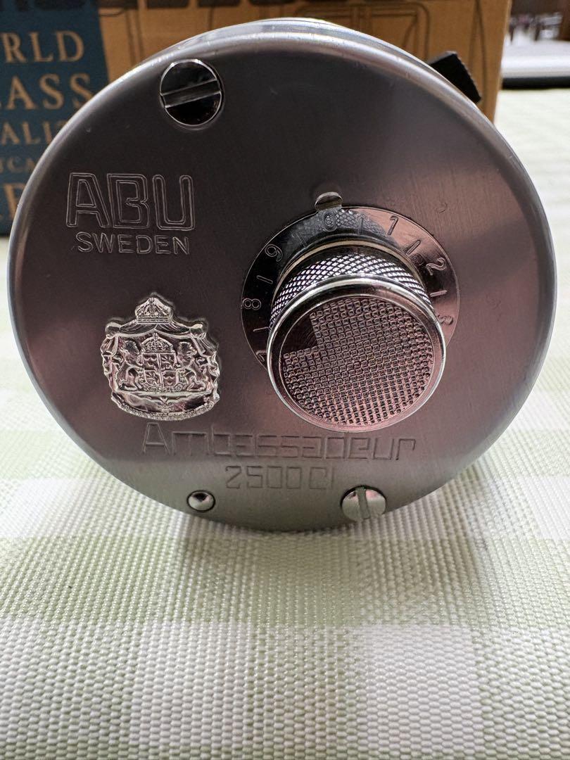 アブガルシア アンバサダー 2500CI シルバー Abu Garcia