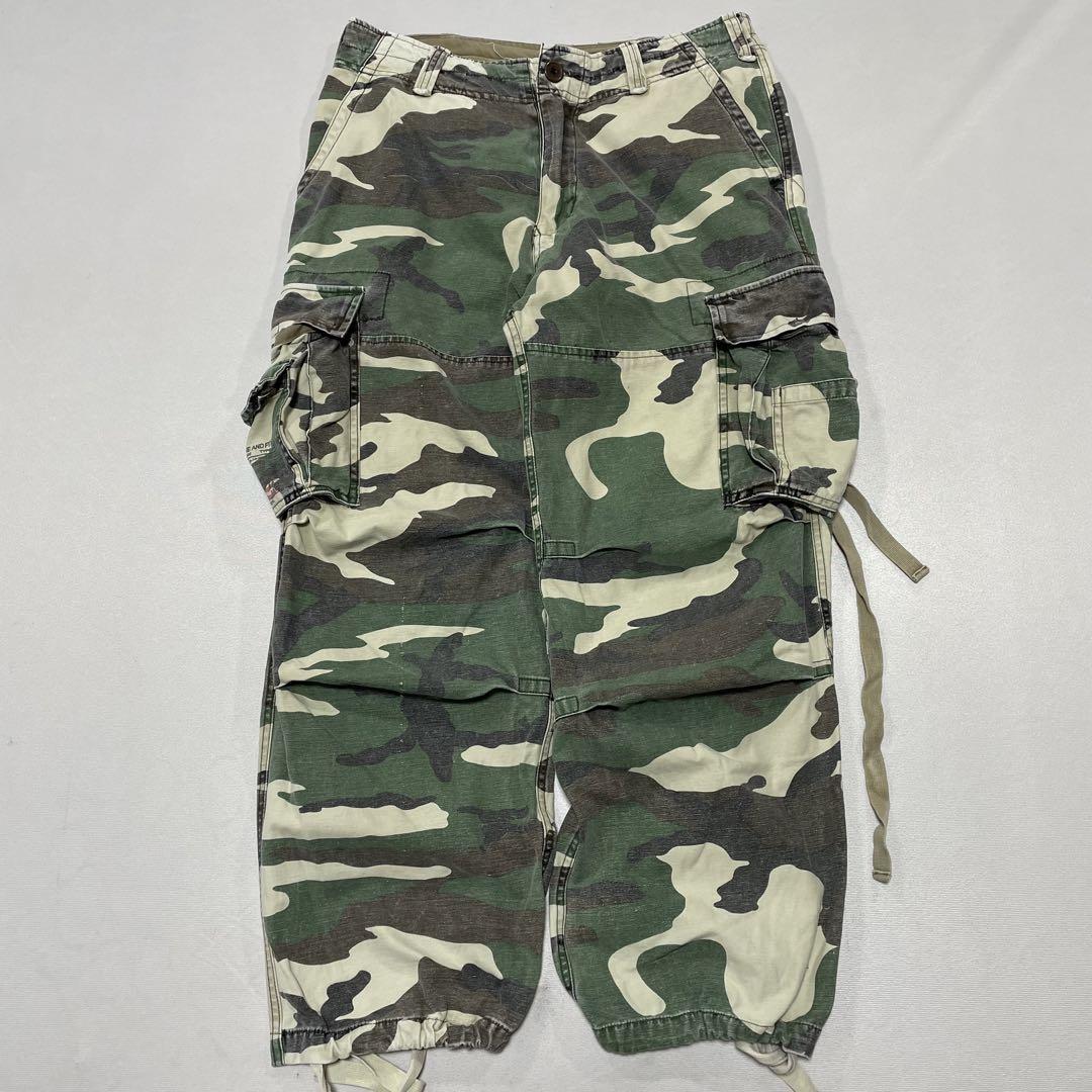 Abercrombie&Fitch M65 迷彩 カーゴ パラシュートパンツ Abercrombie&Fitch M65 迷彩 カーゴ パラシュートパンツ
