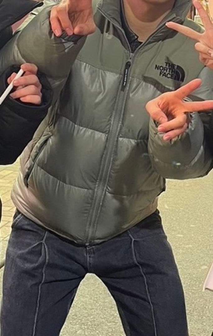 THE NORTH FACE ダウンジャケット カーキ THE NORTH FACE ダウンジャケット カーキ