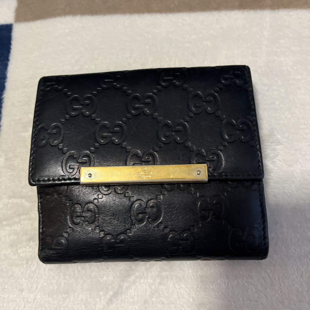⭐️年末最終SALE⭐️Gucci 黒財布　二つ折り