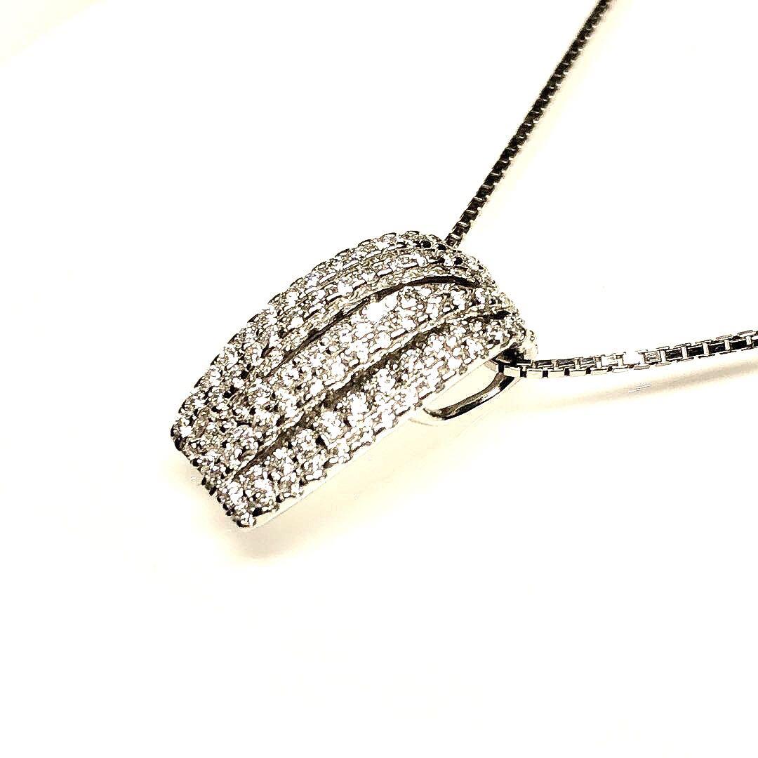 Pt 900 ダイヤモンドペンダント1.01ct