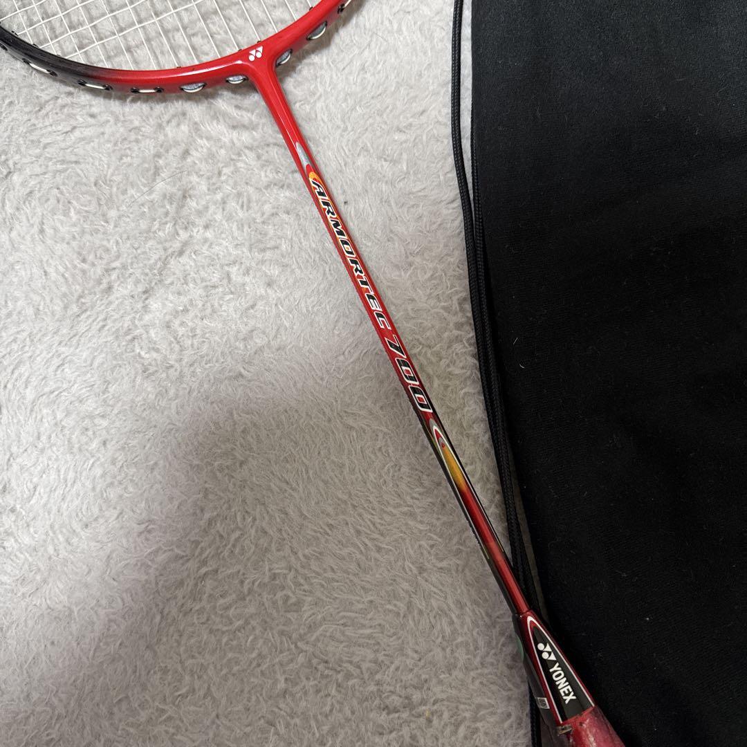 YONEX バドミントンラケット 専用ケース付き