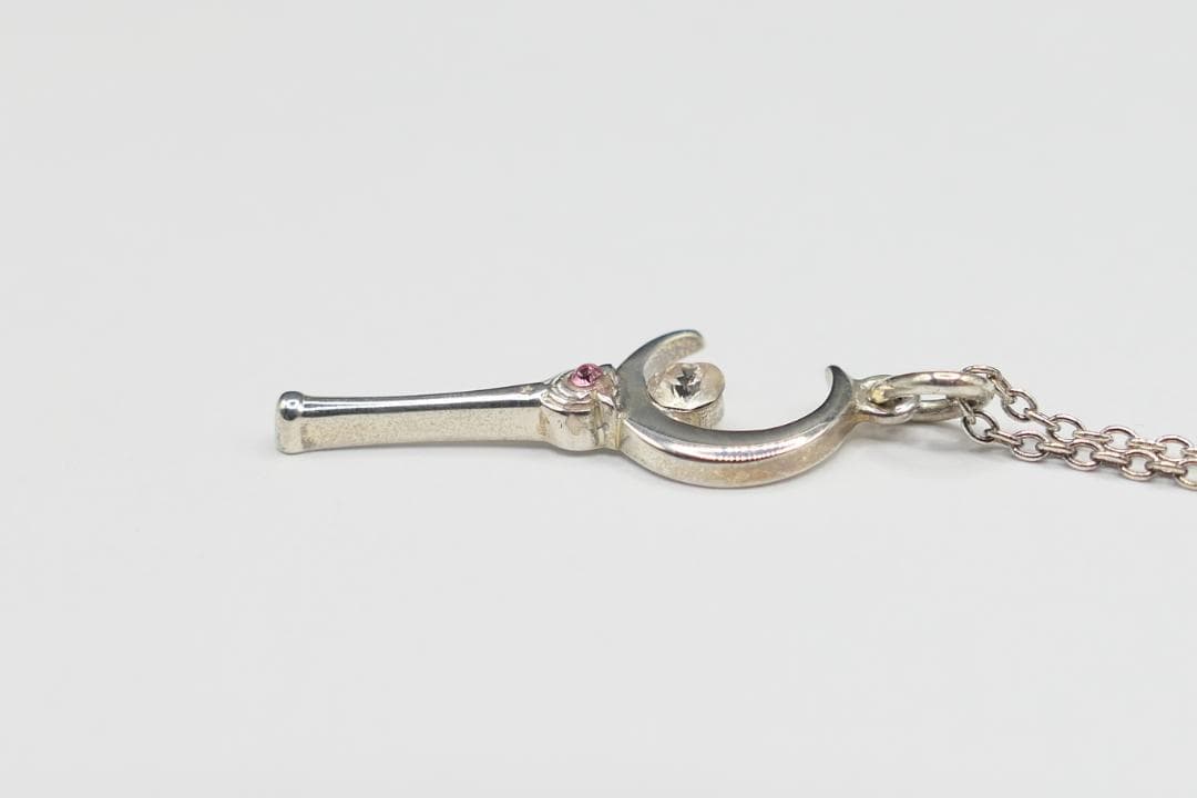 未使用 美少女戦士セーラームーン ムーンスティック ネックレス シルバー925 未使用 美少女戦士セーラームーン ムーンスティック ネックレス シルバー925