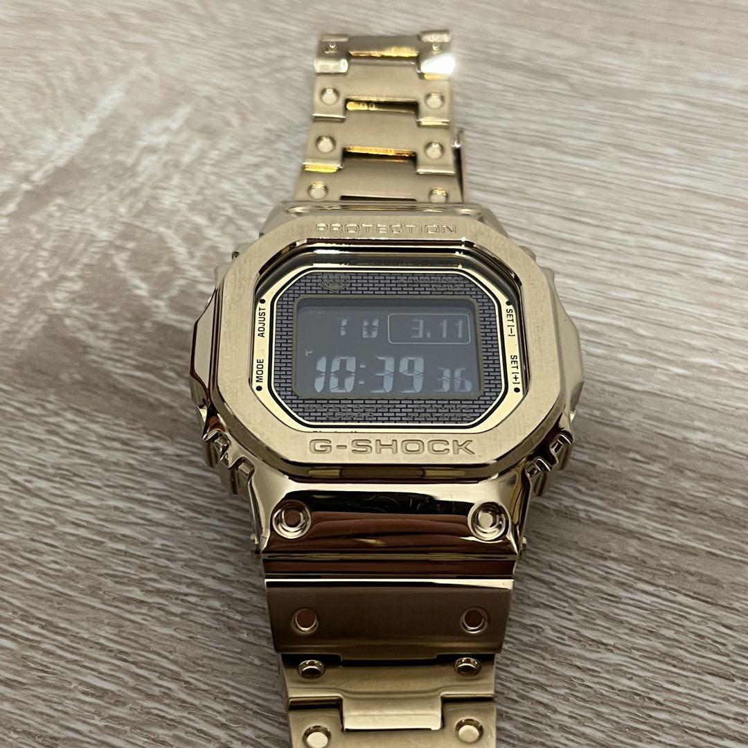 美品早い物勝ち！G-SHOCK GMW-B5000GD-9JF ゴールド　付属品