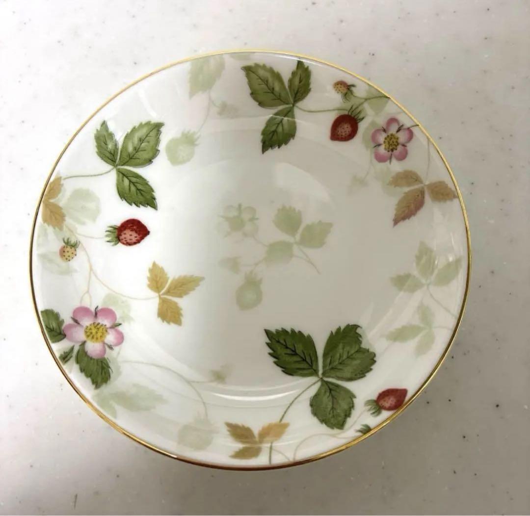【美品】ワイルドストロベリーパステル　ジャパニーズカップ&プチトレイ3セット