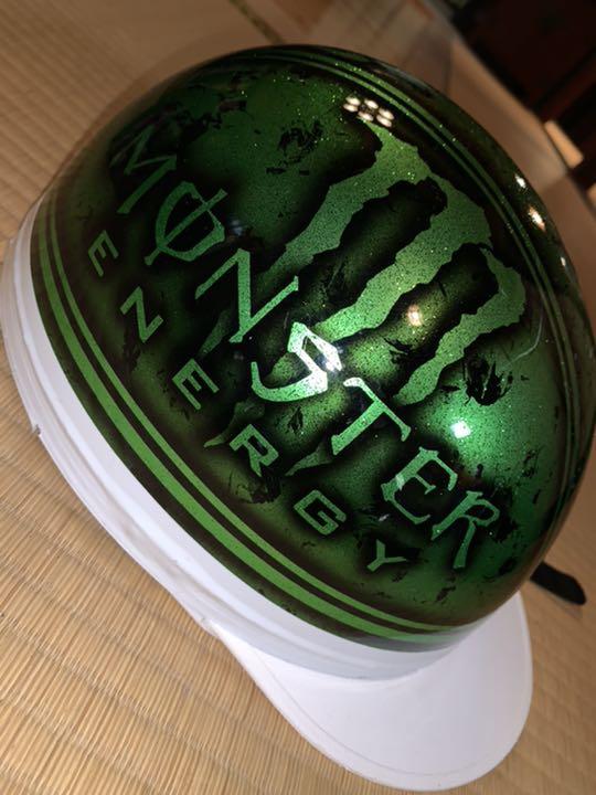 コルク半　モンスター カスタムペイントヘルメット半キャップモンスターエナジーbmx