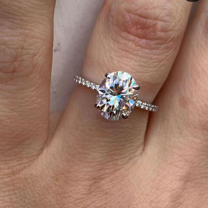 46%割引ブラウン系衝撃特価 【newデザイン】2.5ct オーバル モアサナイト リング K18WG リング アクセサリーブラウン系-WWW.INDIASHOPPS.COM 46%割引ブラウン系衝撃特価 【newデザイン】2.5ct オーバル モアサナイト リング K18WG リング アクセサリーブラウン系-WWW.INDIASHOPPS.COM