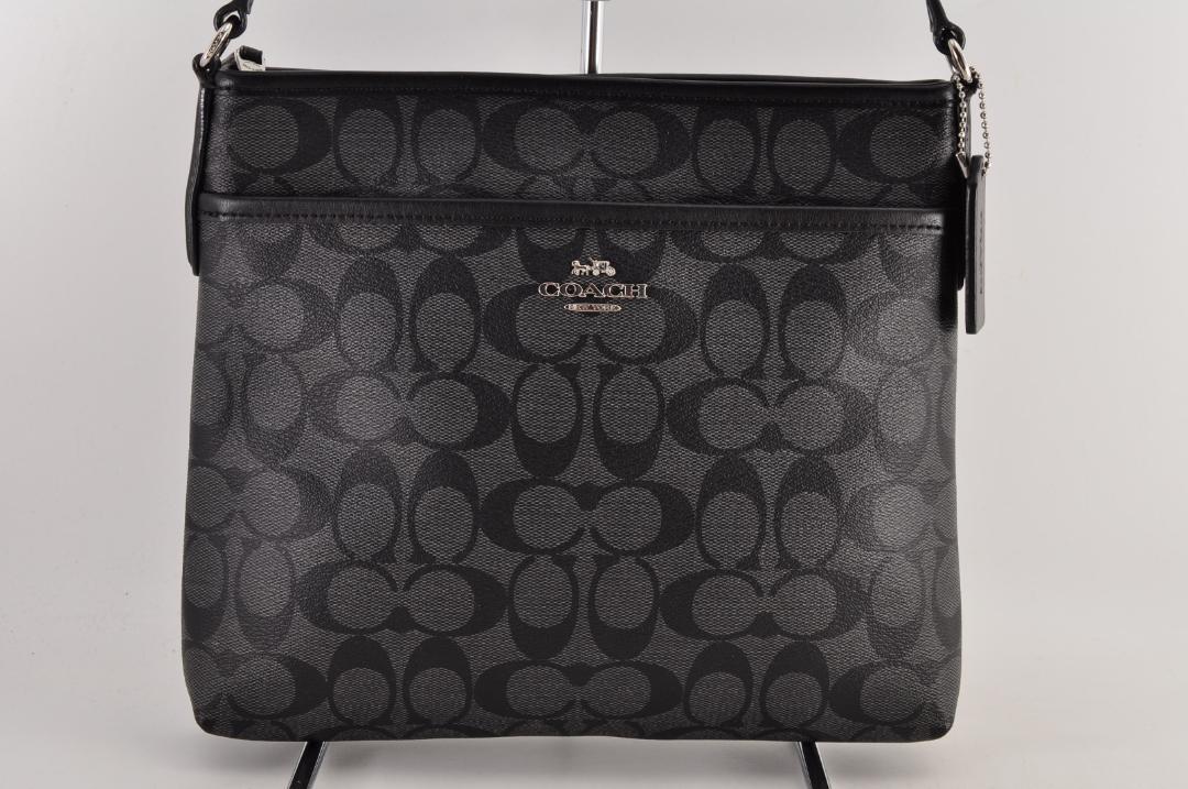 未使用 COACH コーチ 29210 シグネチャー ショルダーバッグ 肩掛け