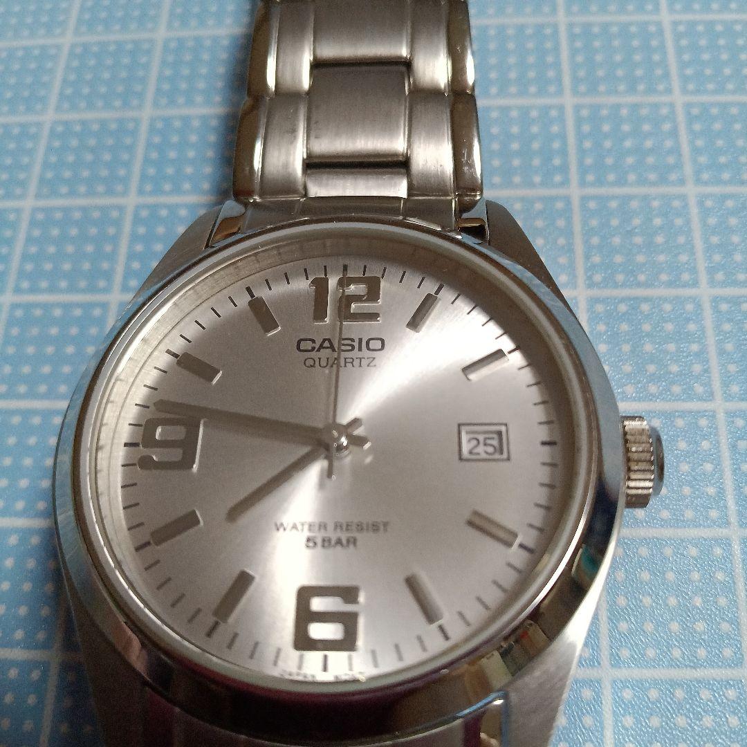 未使用CASIO MTP-1181 クォーツ腕時計 5BAR防水