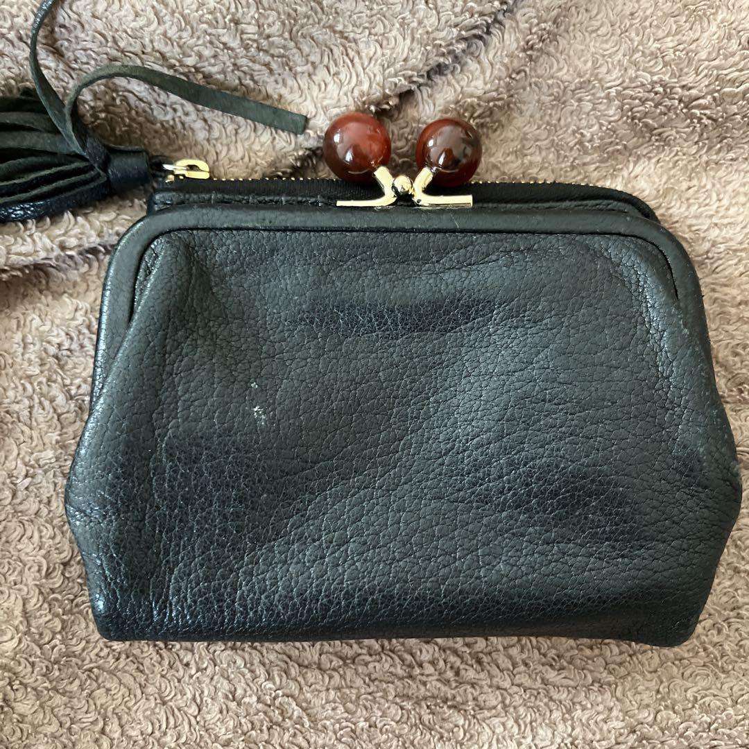 【美品】perche ペルケ　アクリル玉　本革 がま口 二つ折り財布　ブラック 美品】perche ペルケ アクリル玉 本革 がま口 二つ折り財布