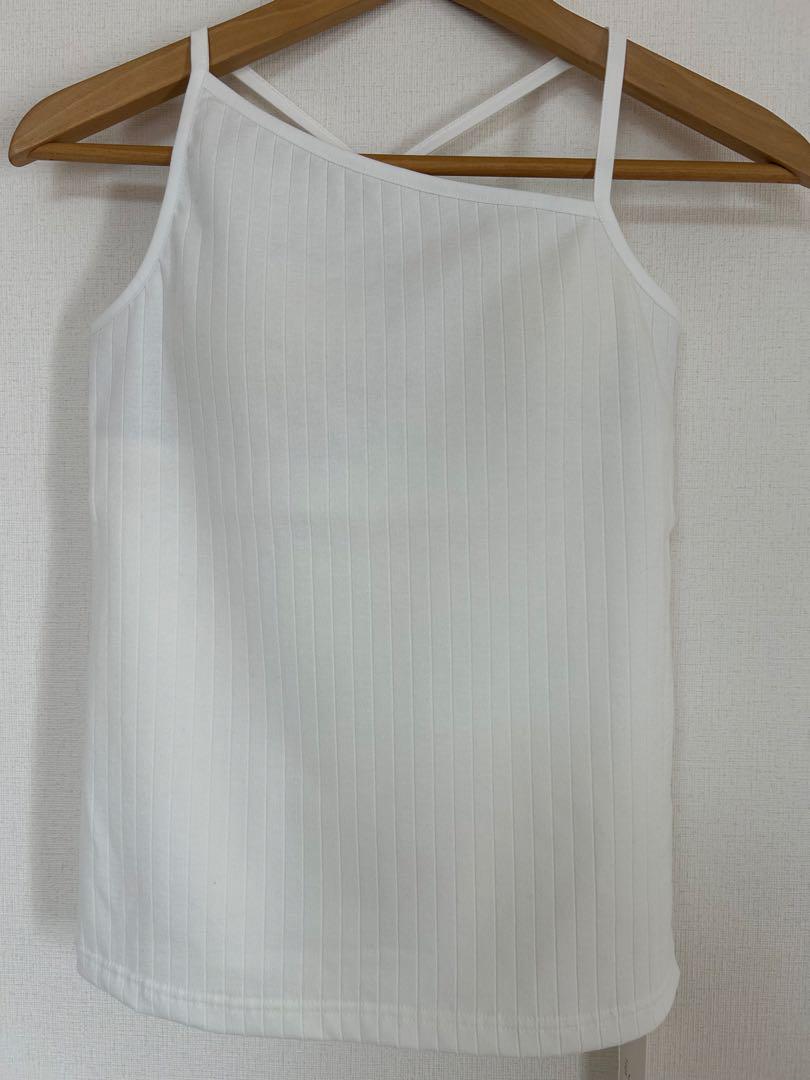 【新品】Julier ジュリエ　カップ付きキャミソール